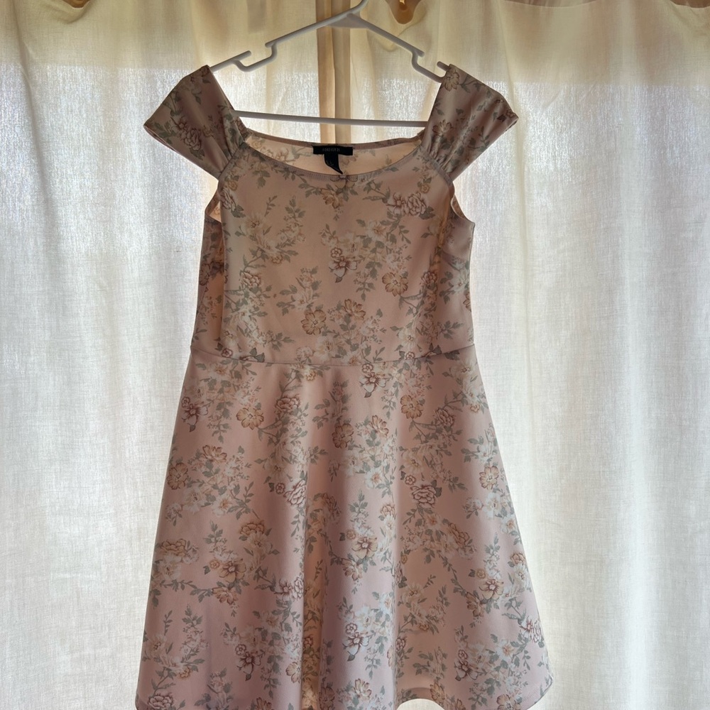 Forever 21 Pink and Cream Floral Dress